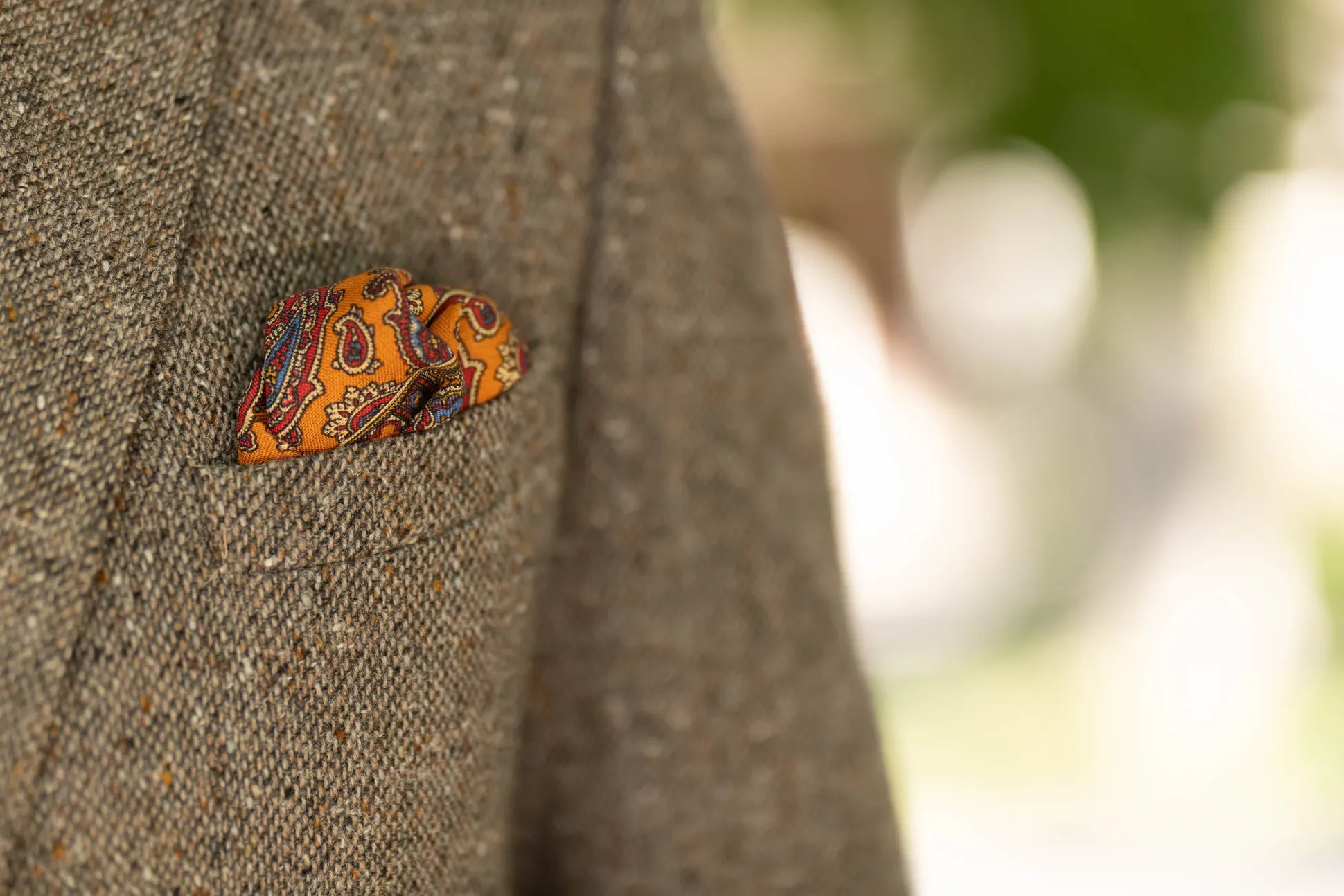 Antique Gold Paisley Silk Wool Pocket Square