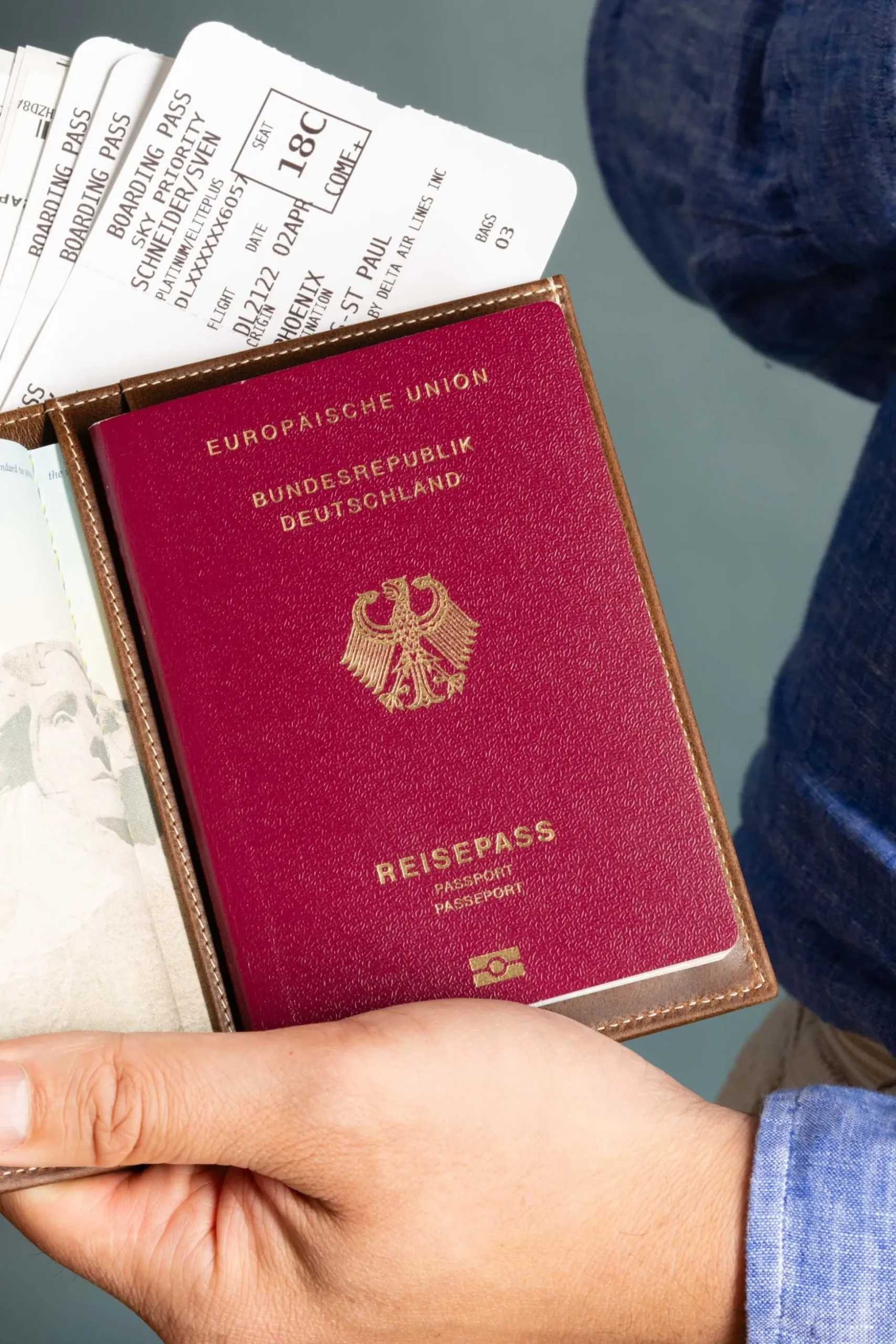 Antique Mahogany Full-Grain Leather Passport Holder