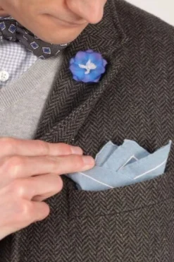 Aspiring Gent Boutonnieres Bundle