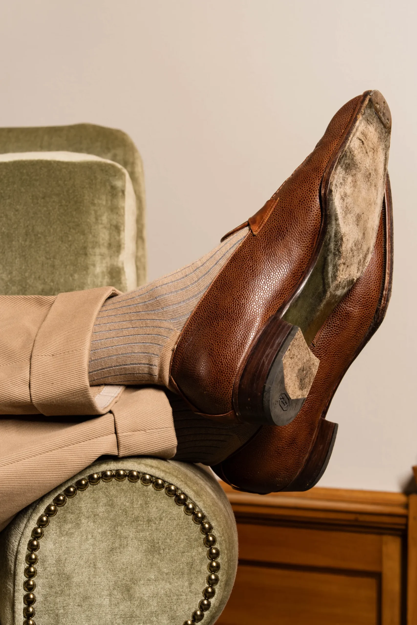 Beige & Light Gray Shadow Stripe Midweight Cotton Socks