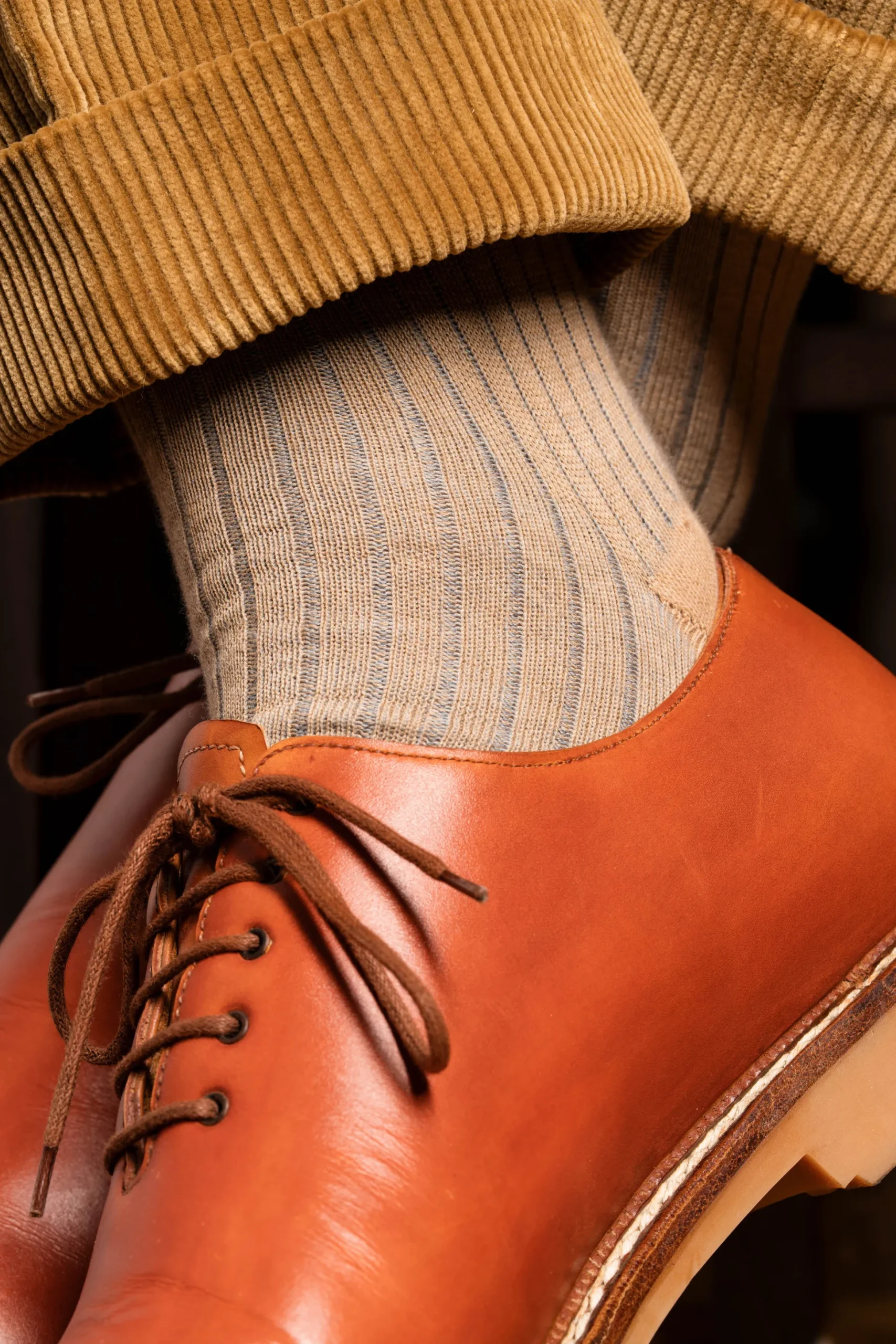 Beige & Light Gray Shadow Stripe Midweight Cotton Socks