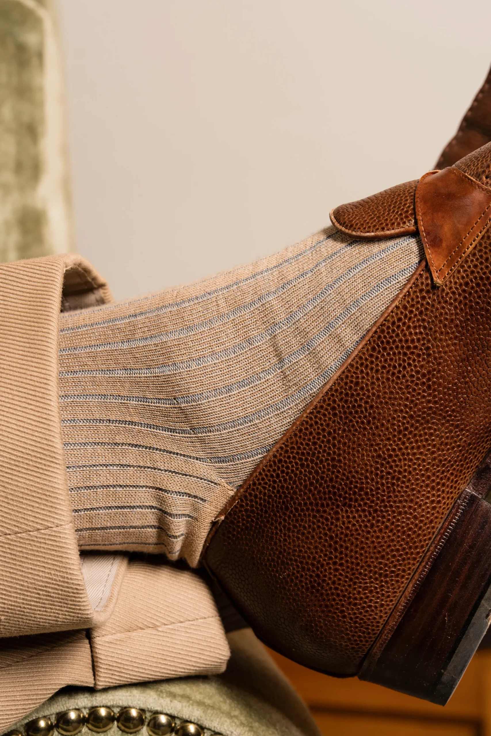 Beige & Light Gray Shadow Stripe Midweight Cotton Socks