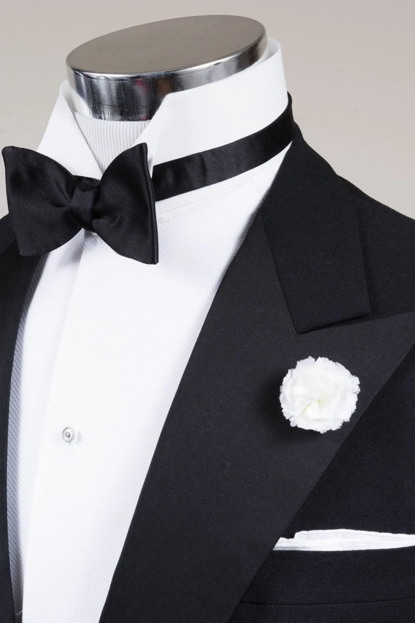Best Sellers Boutonnieres Bundle