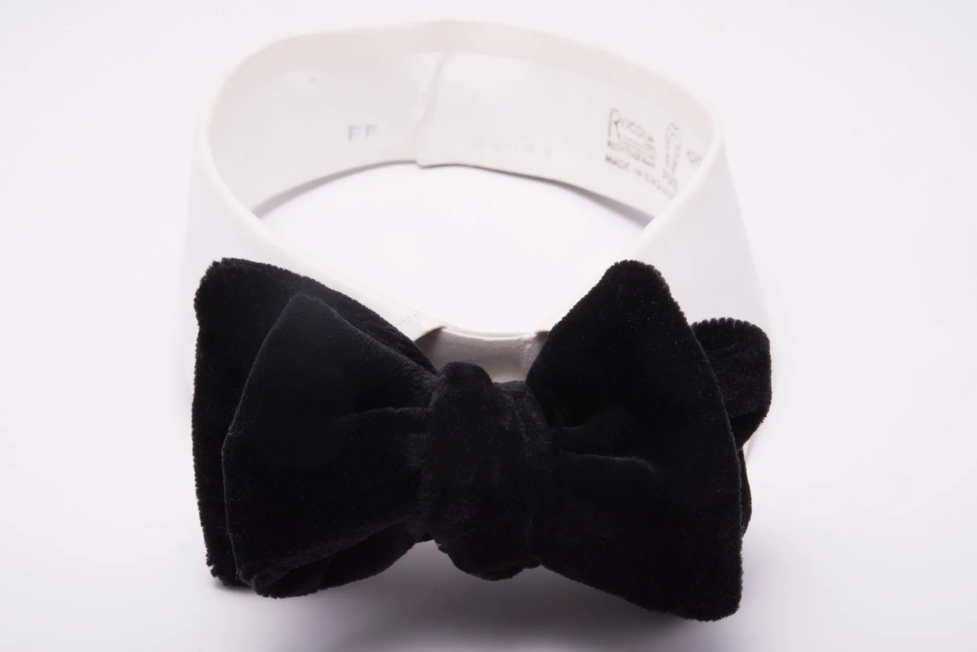 Black Butterfly Cotton Velvet Bow Tie