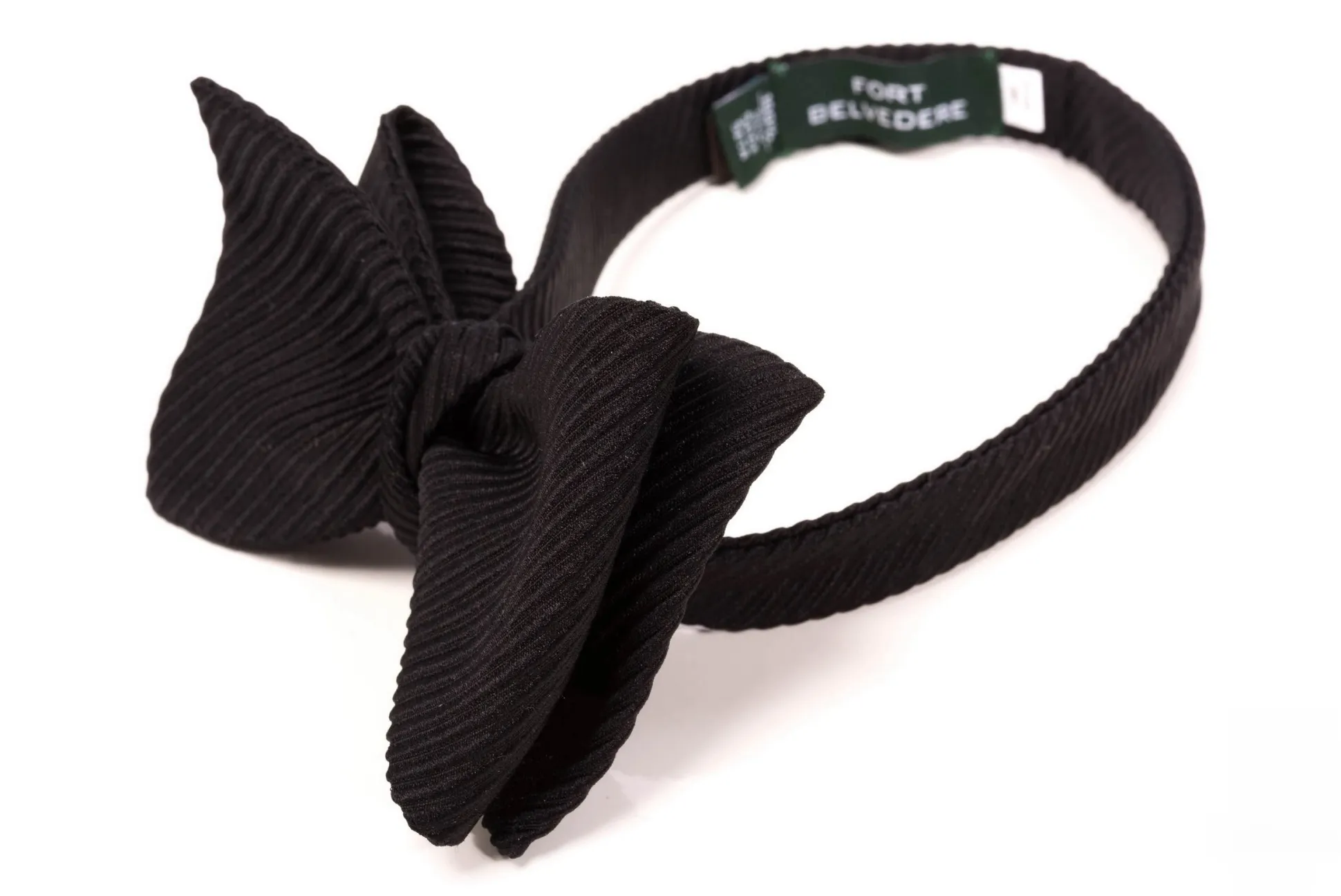Black Butterfly Wide Rib Grosgrain Bow Tie
