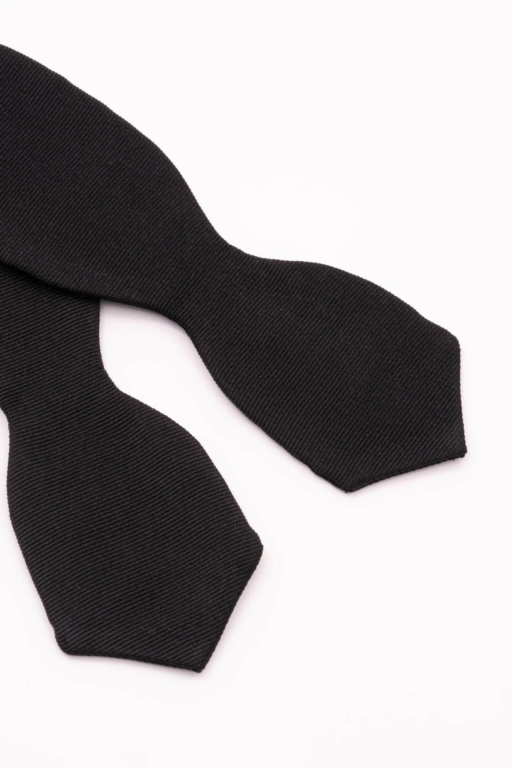 Black Diamond Silk Faille Grosgrain Bow Tie