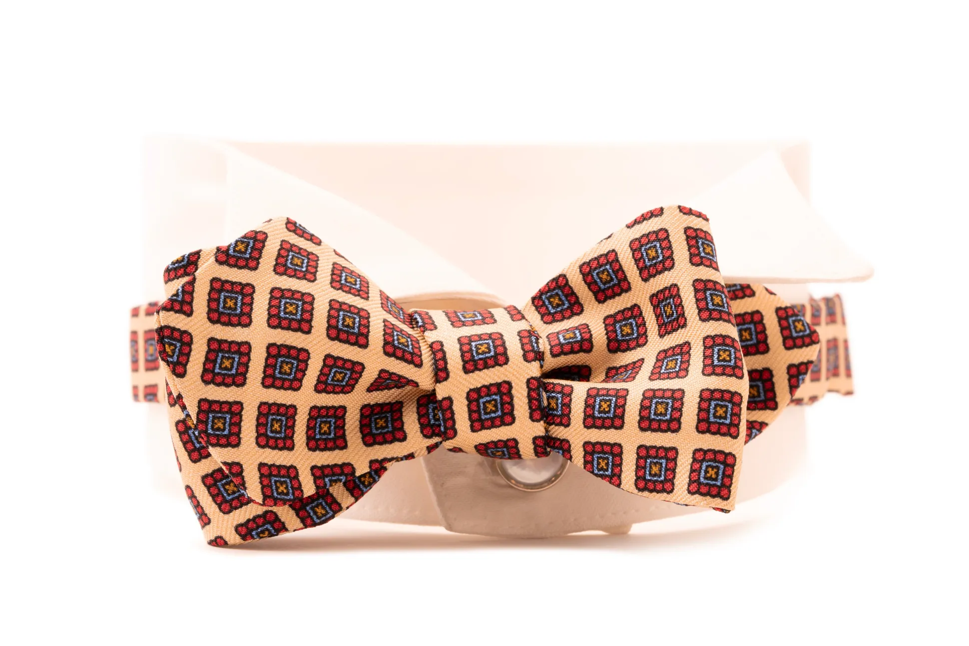Buff Diamond Madder Silk Bow Tie