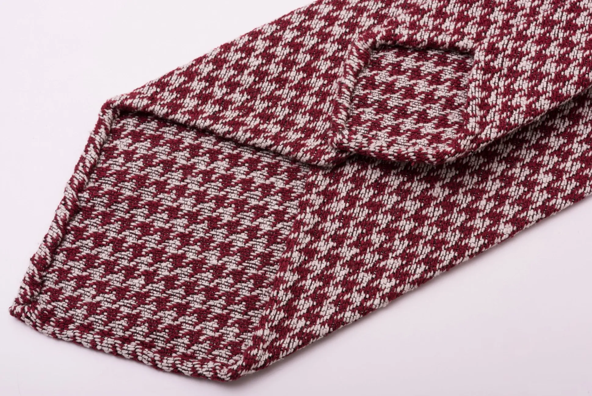 Burgundy & Cream Houndstooth Silk Bourette Tie
