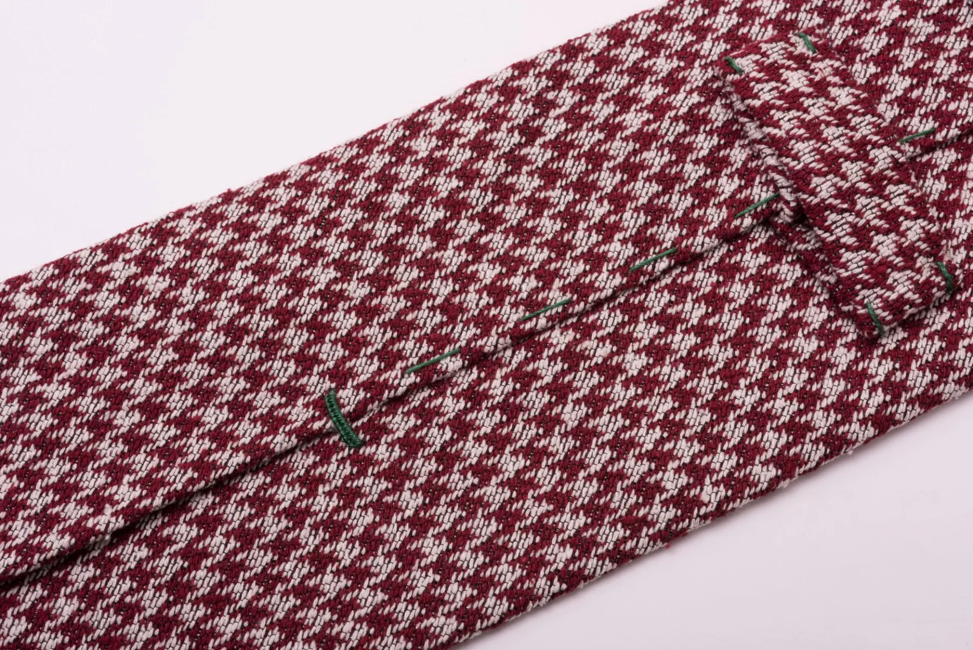Burgundy & Cream Houndstooth Silk Bourette Tie