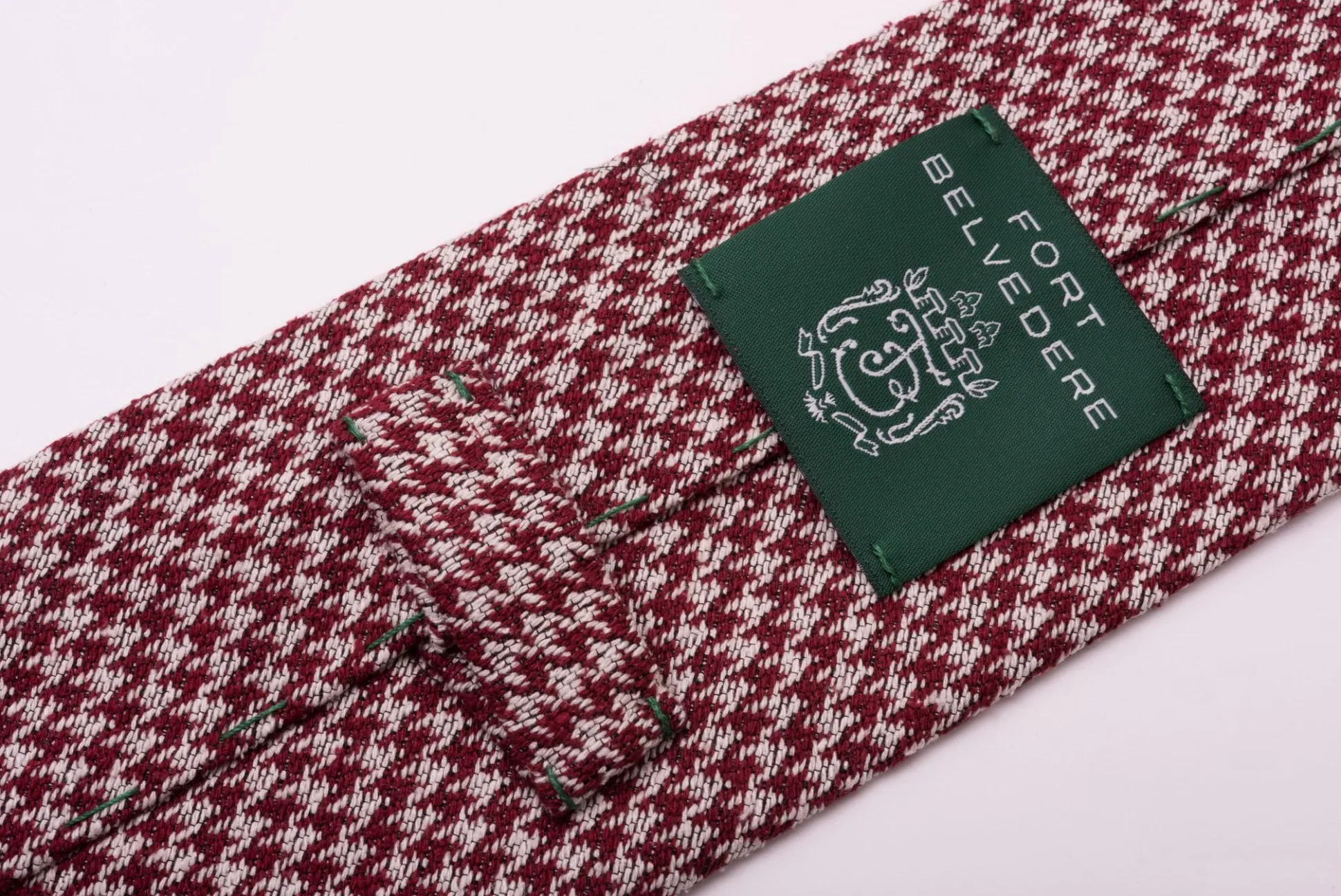 Burgundy & Cream Houndstooth Silk Bourette Tie