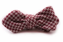 Burgundy & Cream Houndstooth Silk Bourette Bow Tie