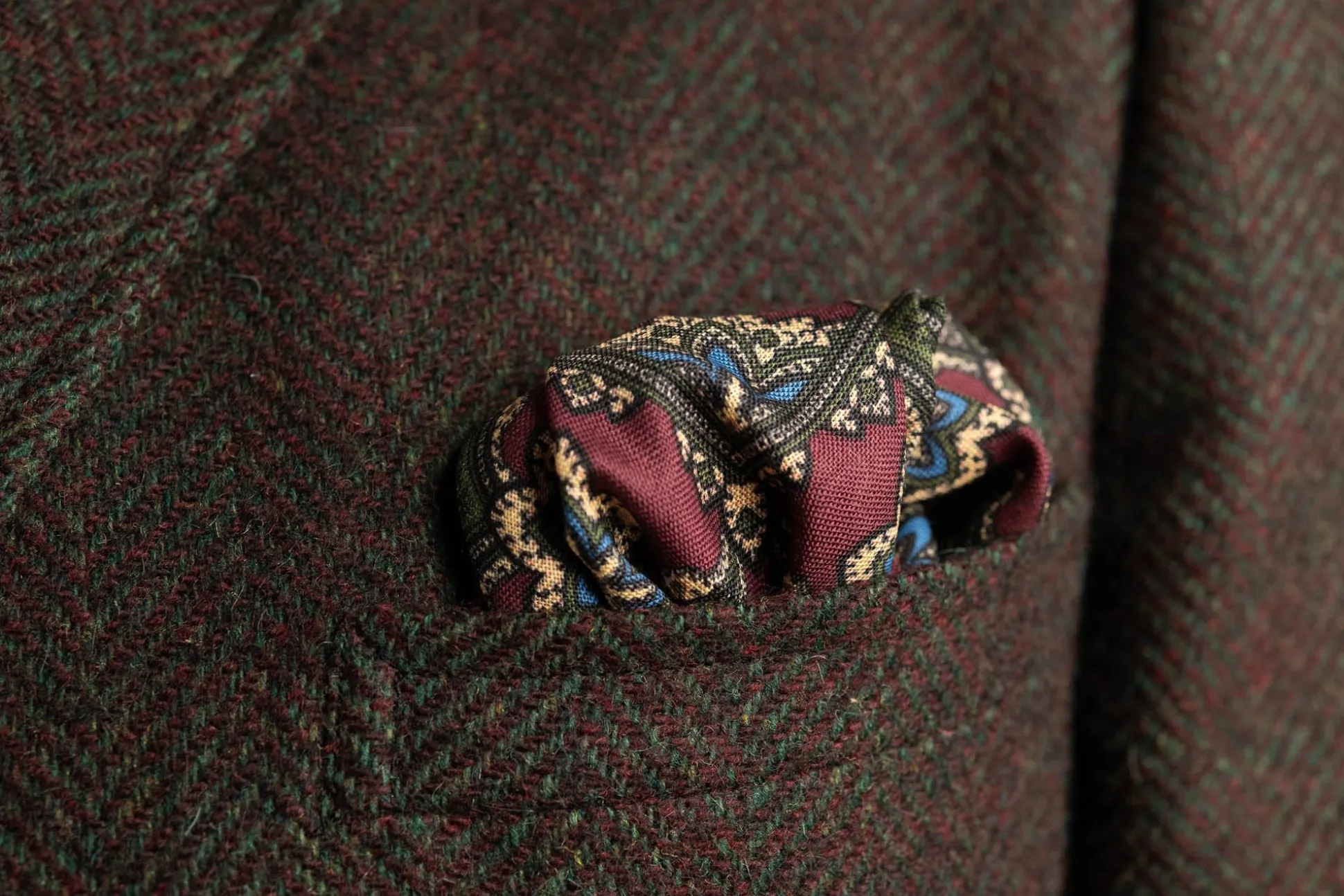 Burgundy Medallion Silk Wool Pocket Square
