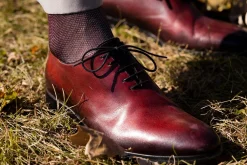 Burgundy & White Two-Tone Solid Socks