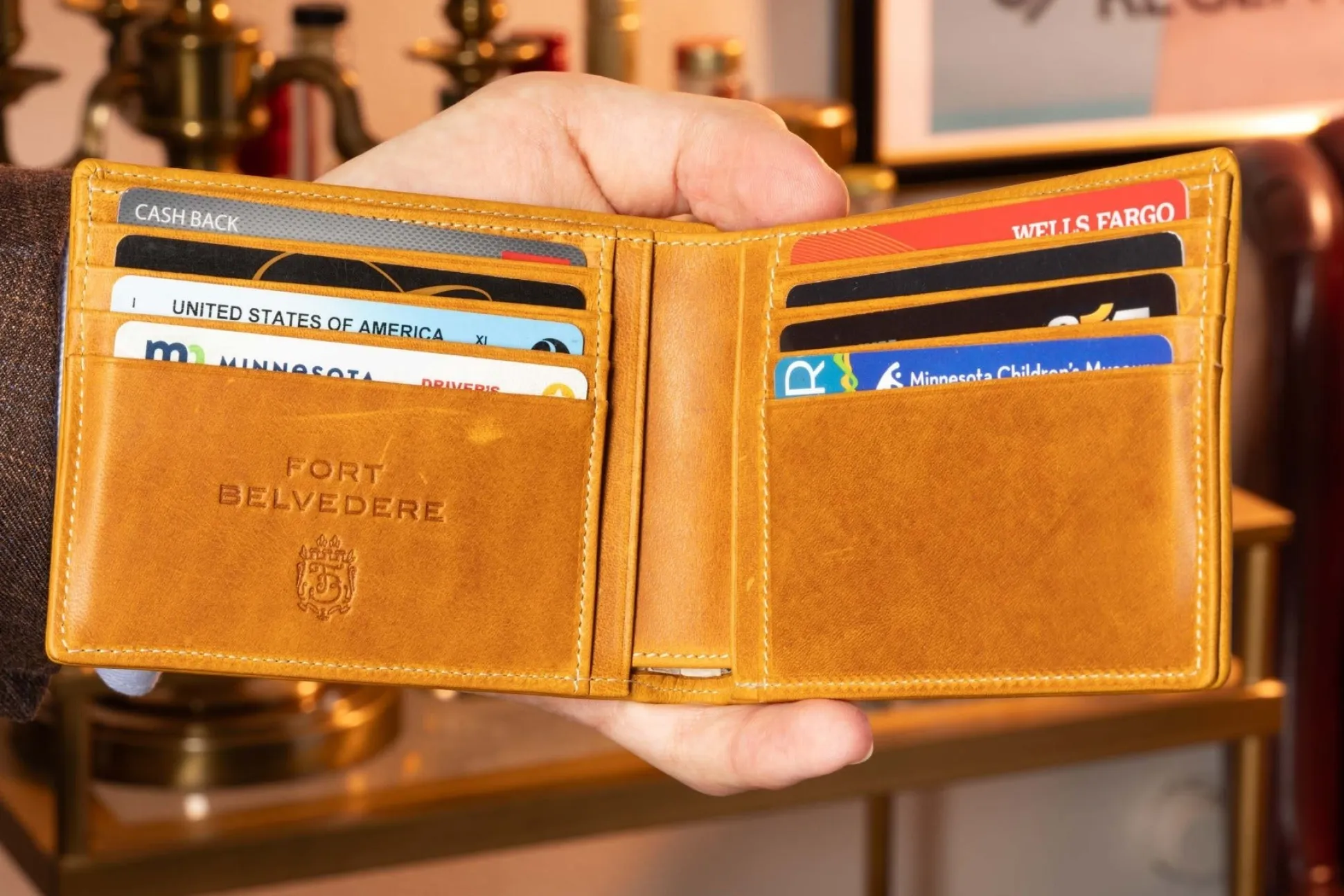 8 Card Classic Bifold Wallet in Vintage Gold Full-Grain Americana Leather