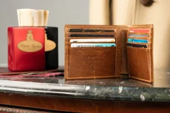 8 Card Classic Bifold Wallet in Saddle Brown Full-Grain Dumont Leather