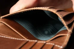 8 Card Classic Bifold Wallet in Saddle Brown Full-Grain Montecristo Leather