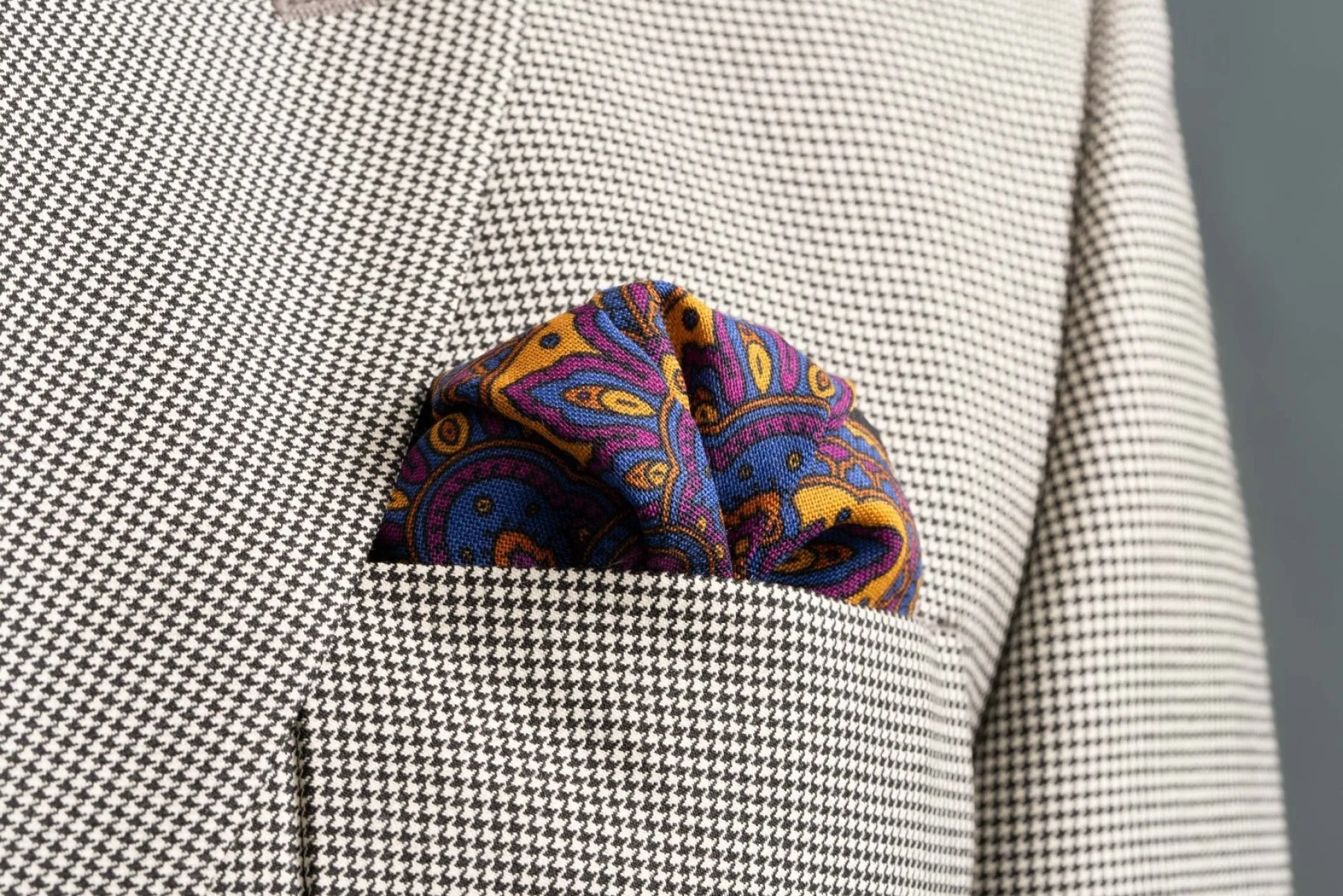 Charcoal & Yellow Paisley Silk-Wool Pocket Square