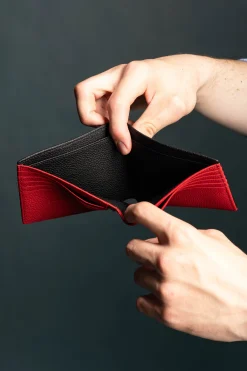 Classic 10 Card Bifold Black & Red Grained Leather Wallet