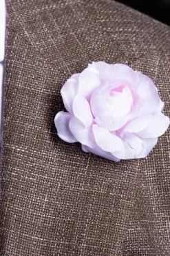 Classic Gent Boutonnieres Bundle