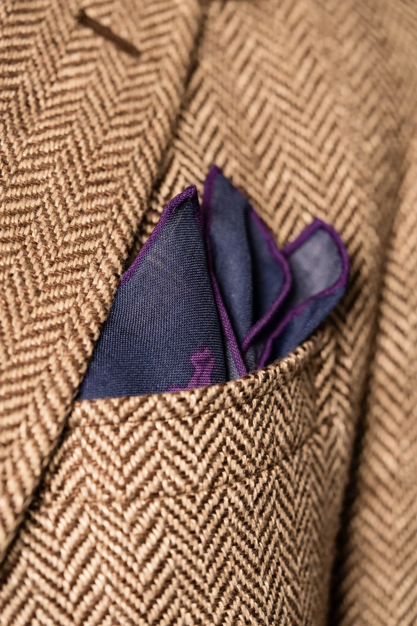 Dark Blue Motif Silk-Wool Pocket Square