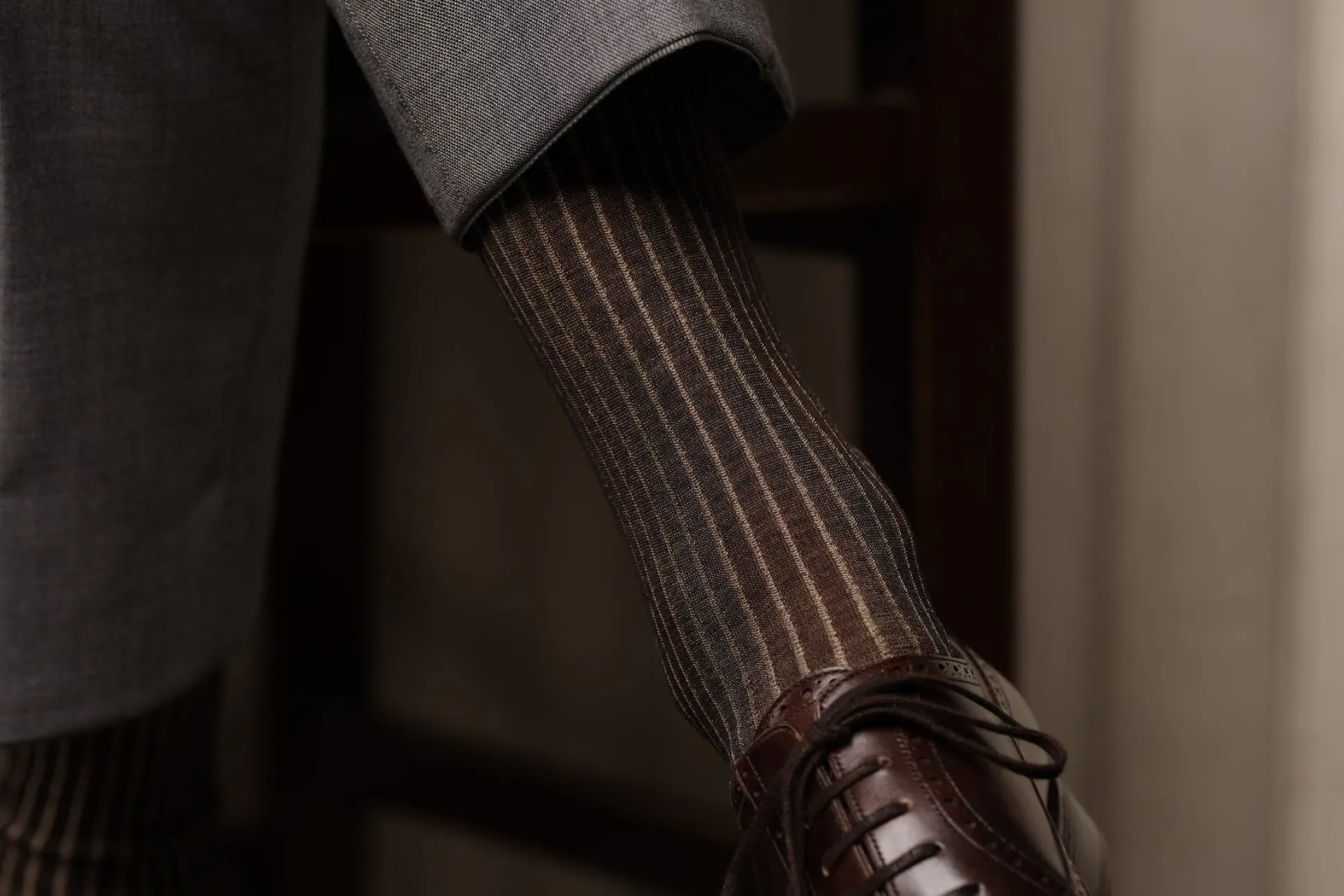 Dark Brown & Beige Shadow Stripe Lightweight Cotton Socks