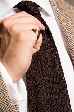 Dark Brown Zigzag Silk Knit Tie