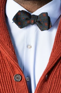 Dark Green Pattern Wool Challis Bow Tie