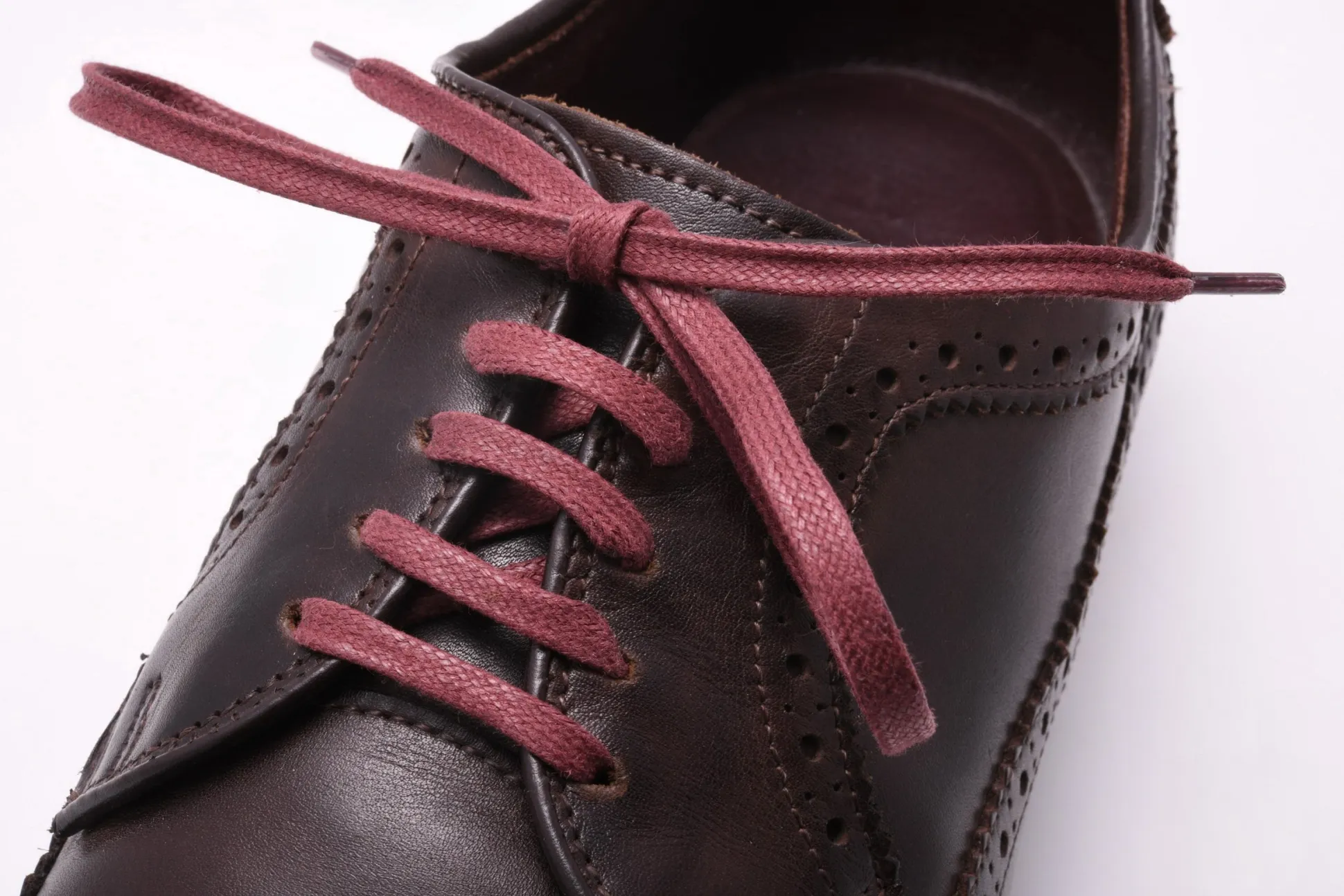 Flat Burgundy Waxed Cotton Shoelaces