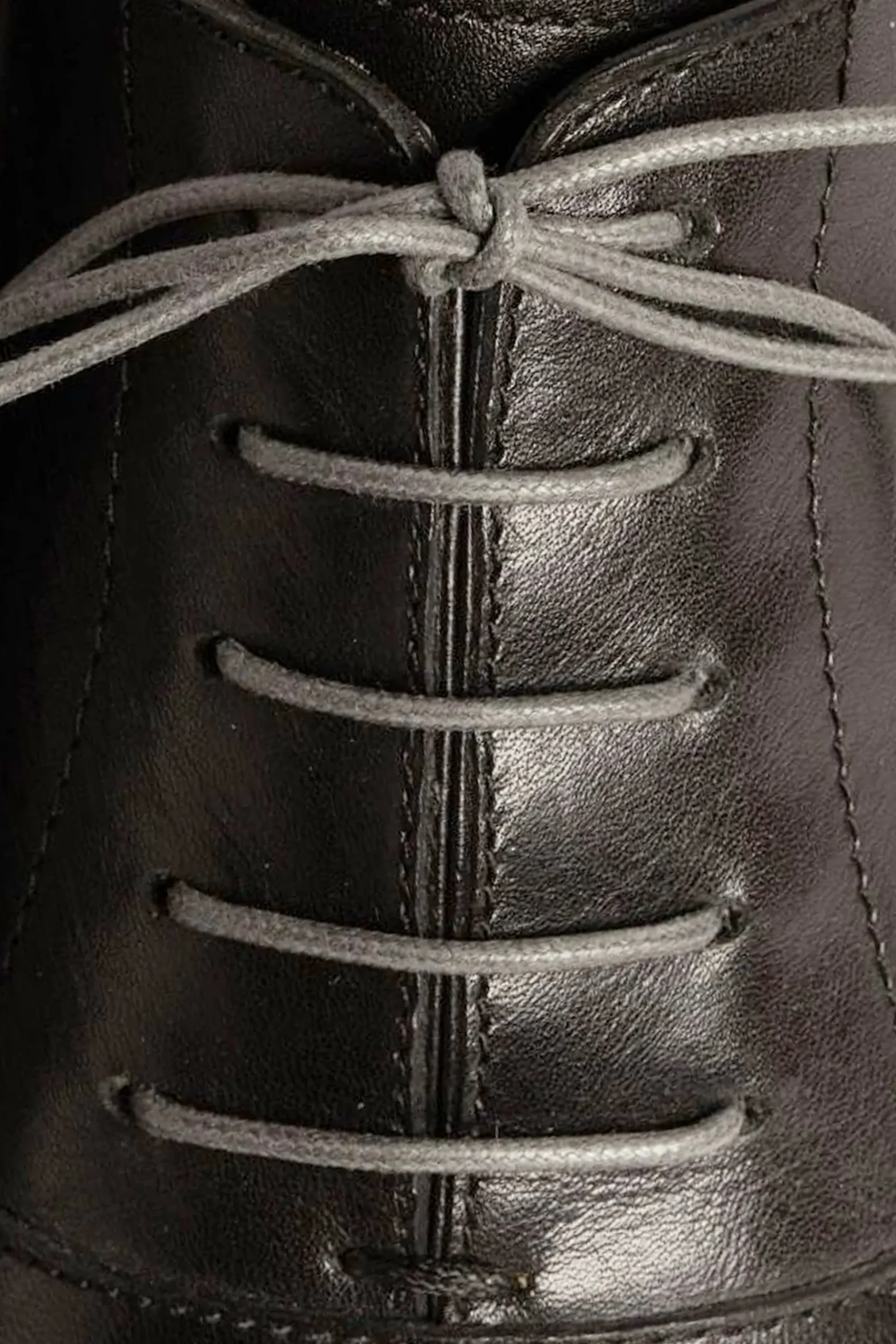 Flat Charcoal Waxed Cotton Shoelaces