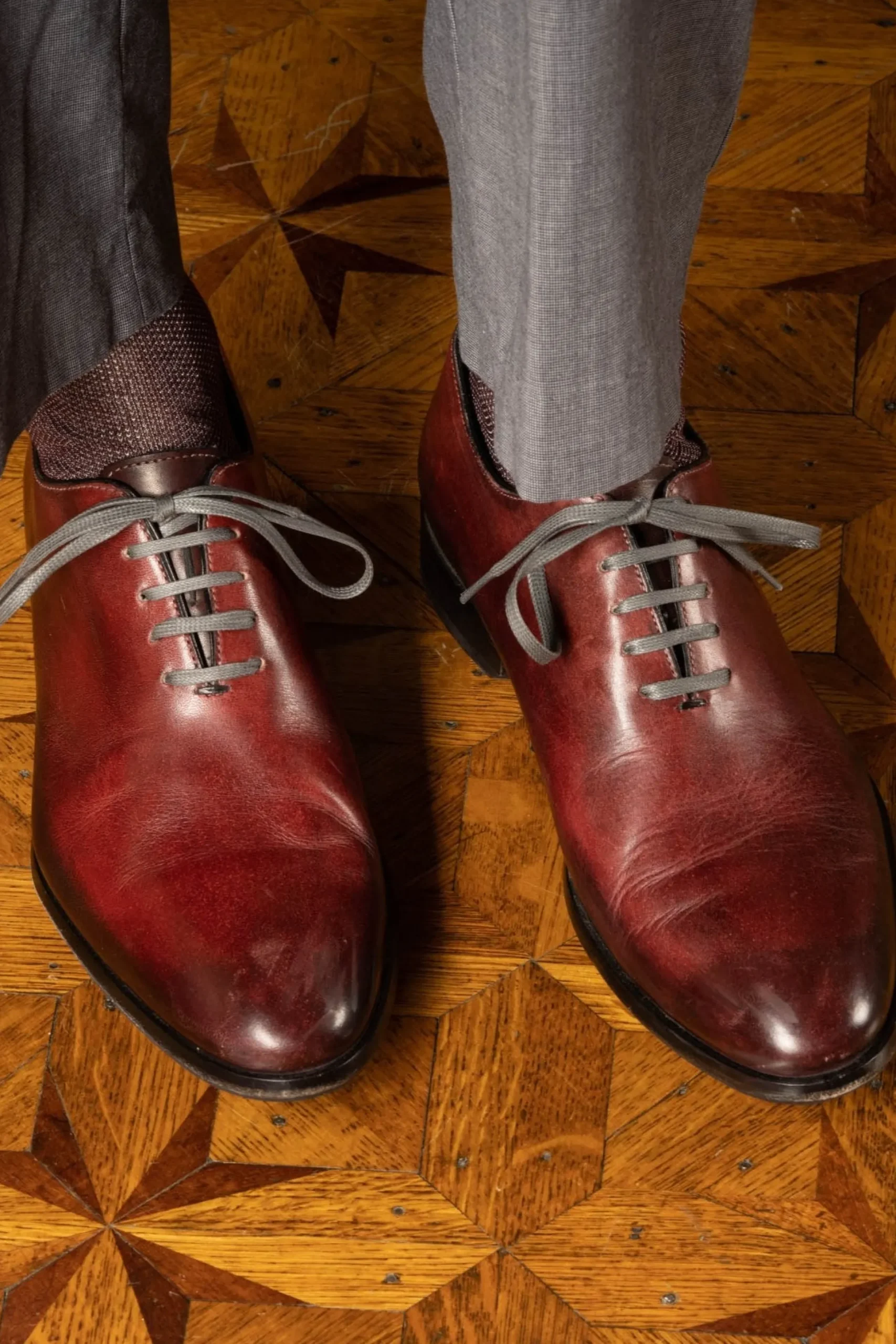 Flat Charcoal Waxed Cotton Shoelaces