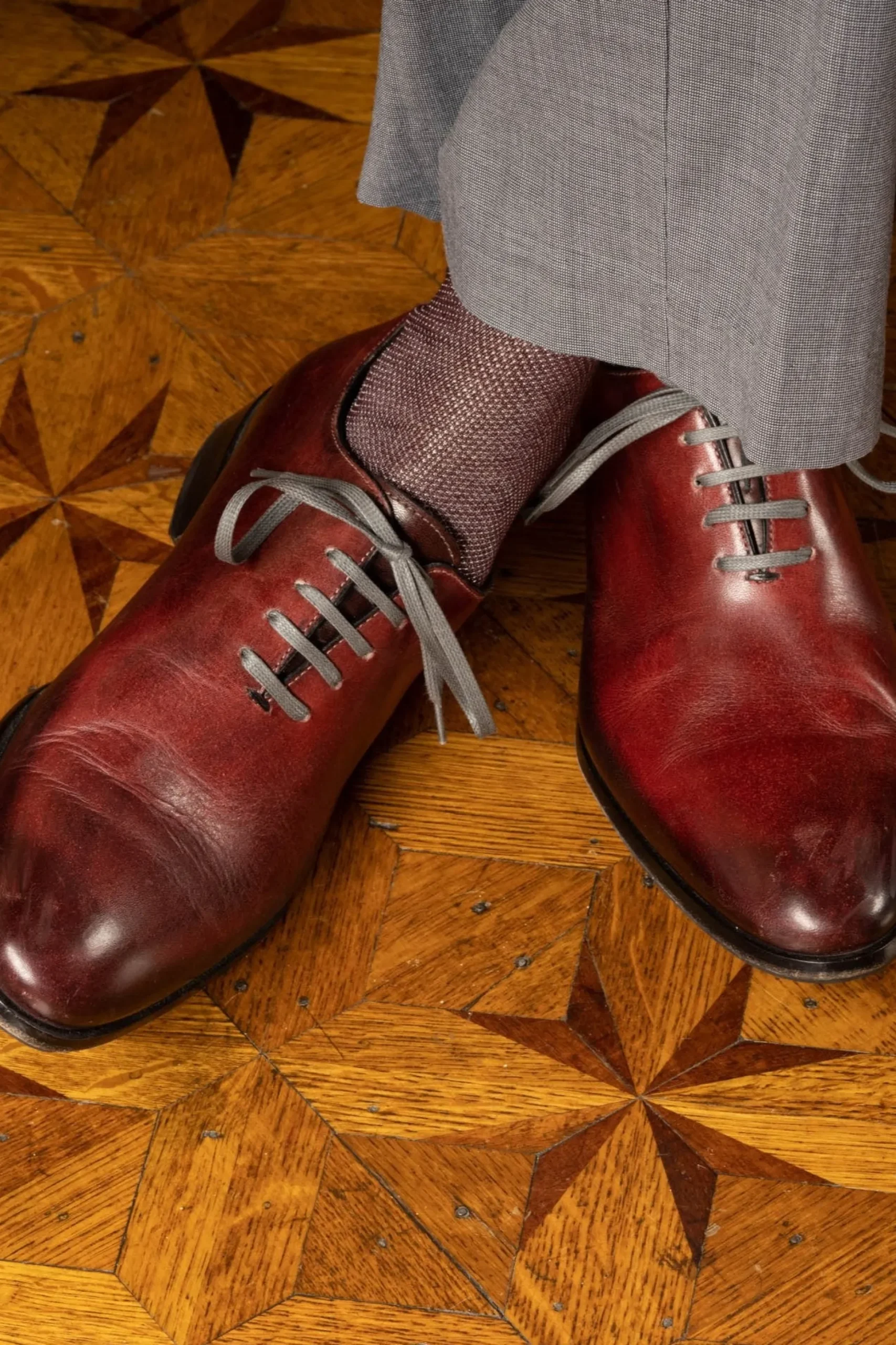 Flat Charcoal Waxed Cotton Shoelaces