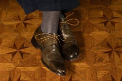 Flat Cognac Waxed Cotton Shoelaces