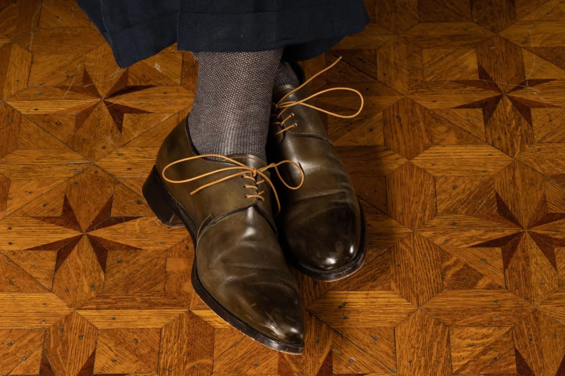 Flat Cognac Waxed Cotton Shoelaces