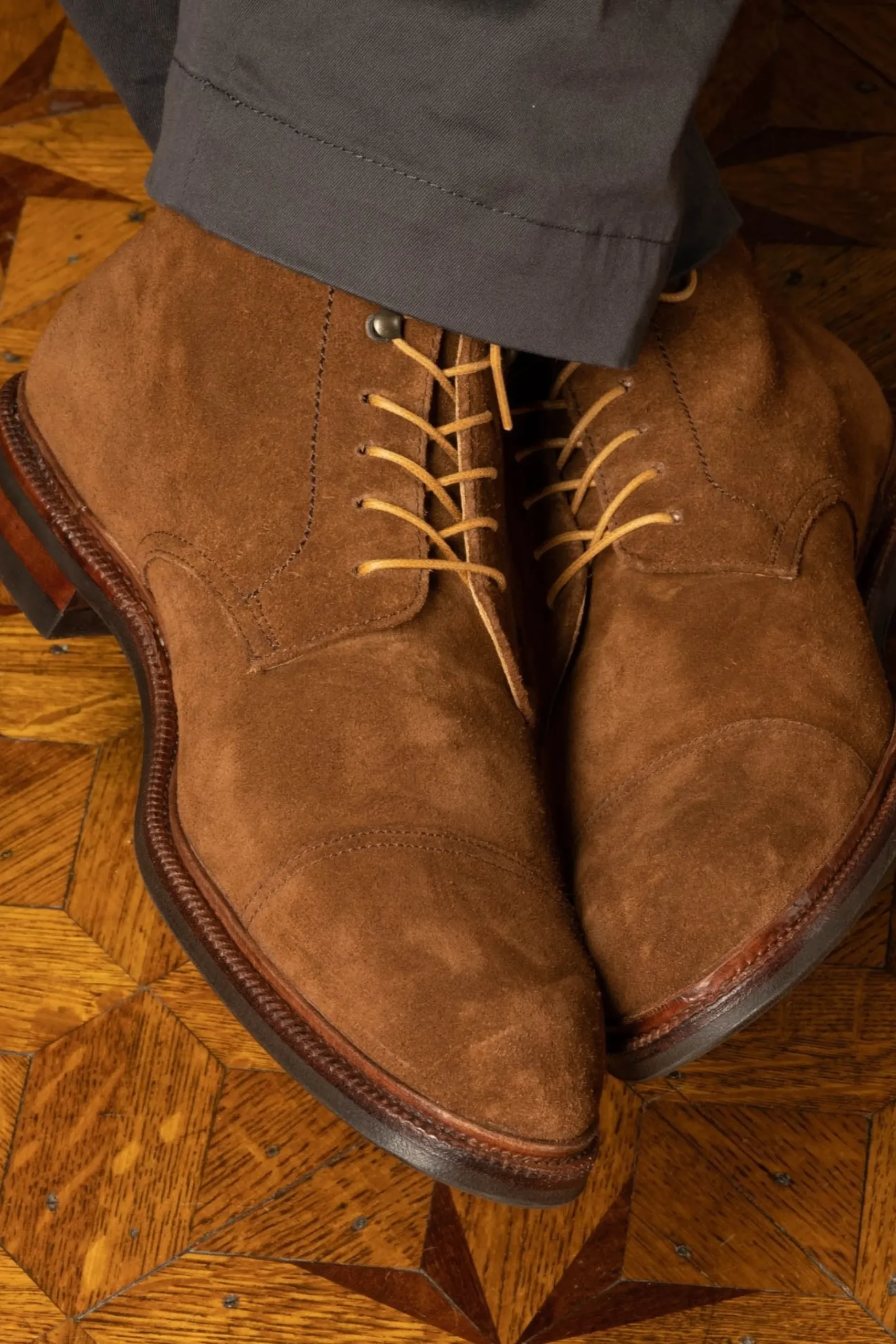 Flat Cognac Waxed Cotton Shoelaces