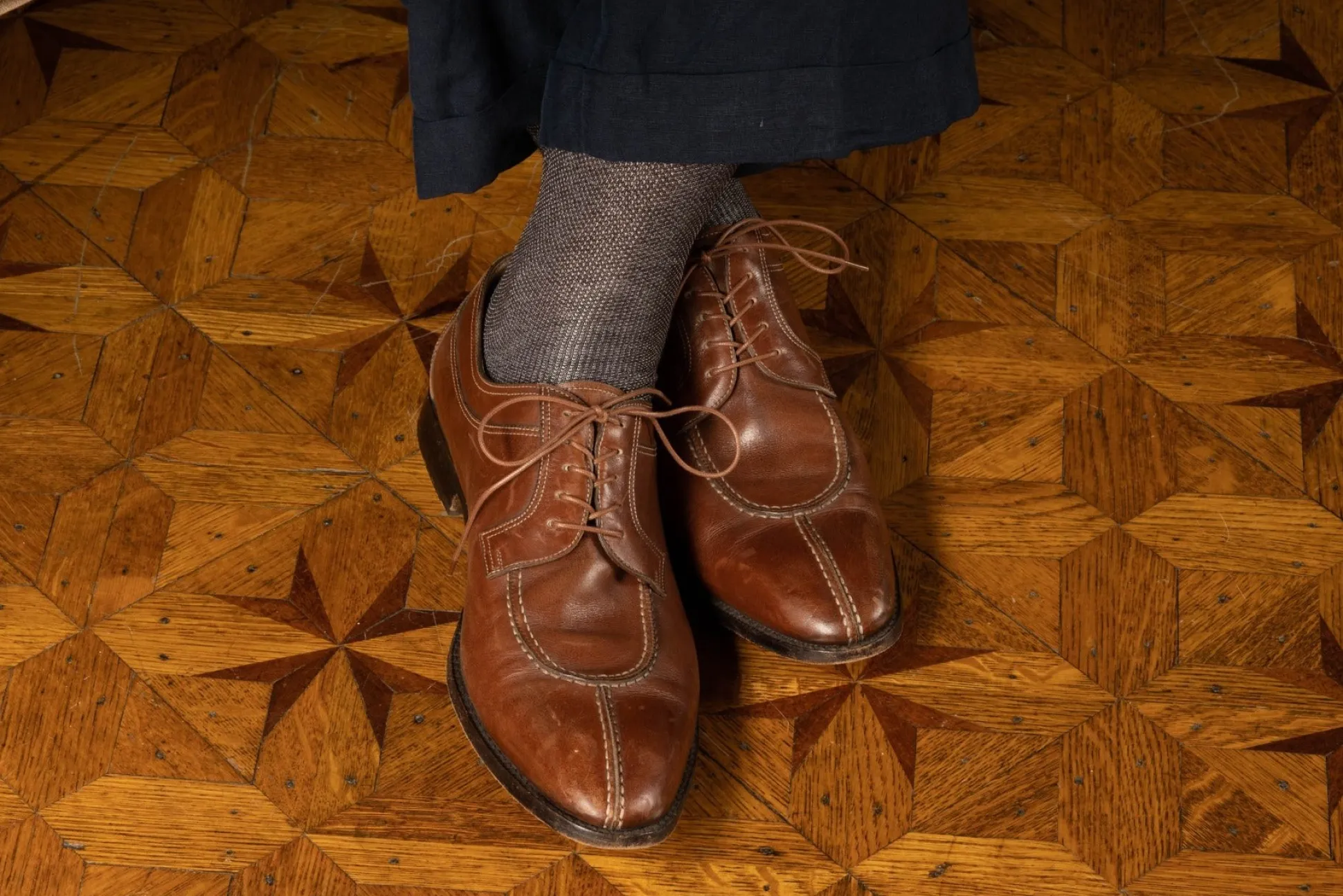 Flat Dark Cognac Waxed Cotton Shoelaces