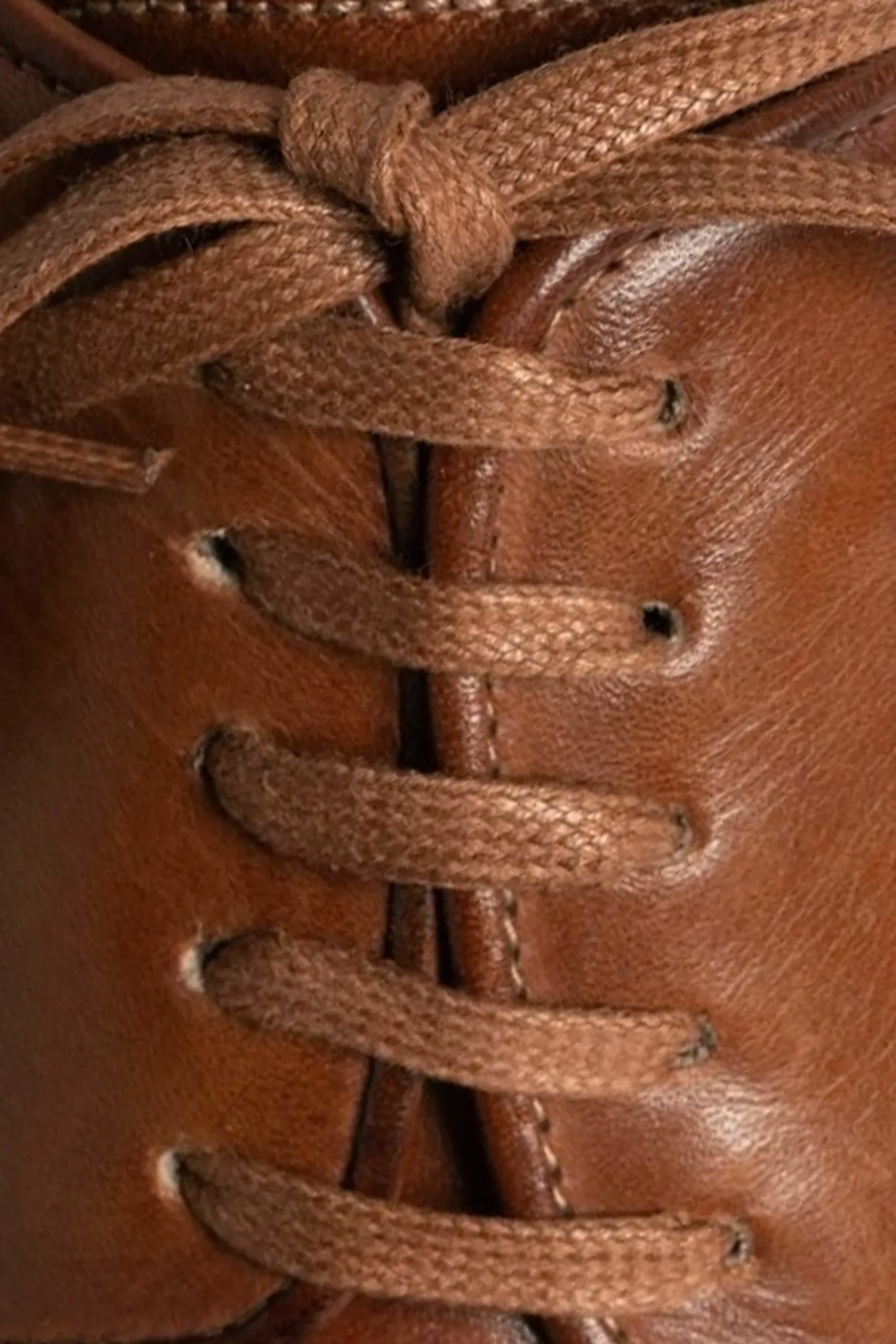 Flat Dark Cognac Waxed Cotton Shoelaces