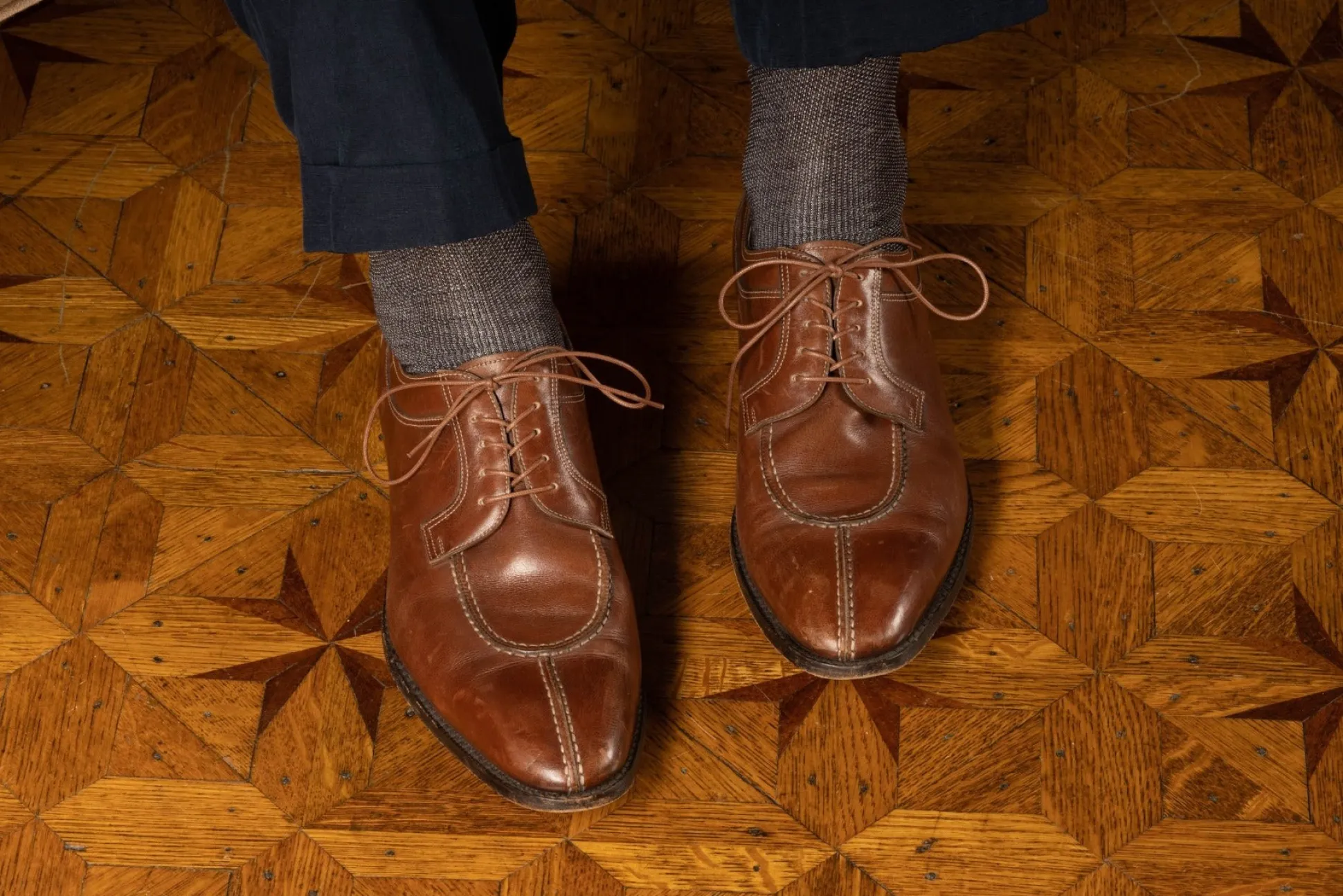 Flat Dark Cognac Waxed Cotton Shoelaces