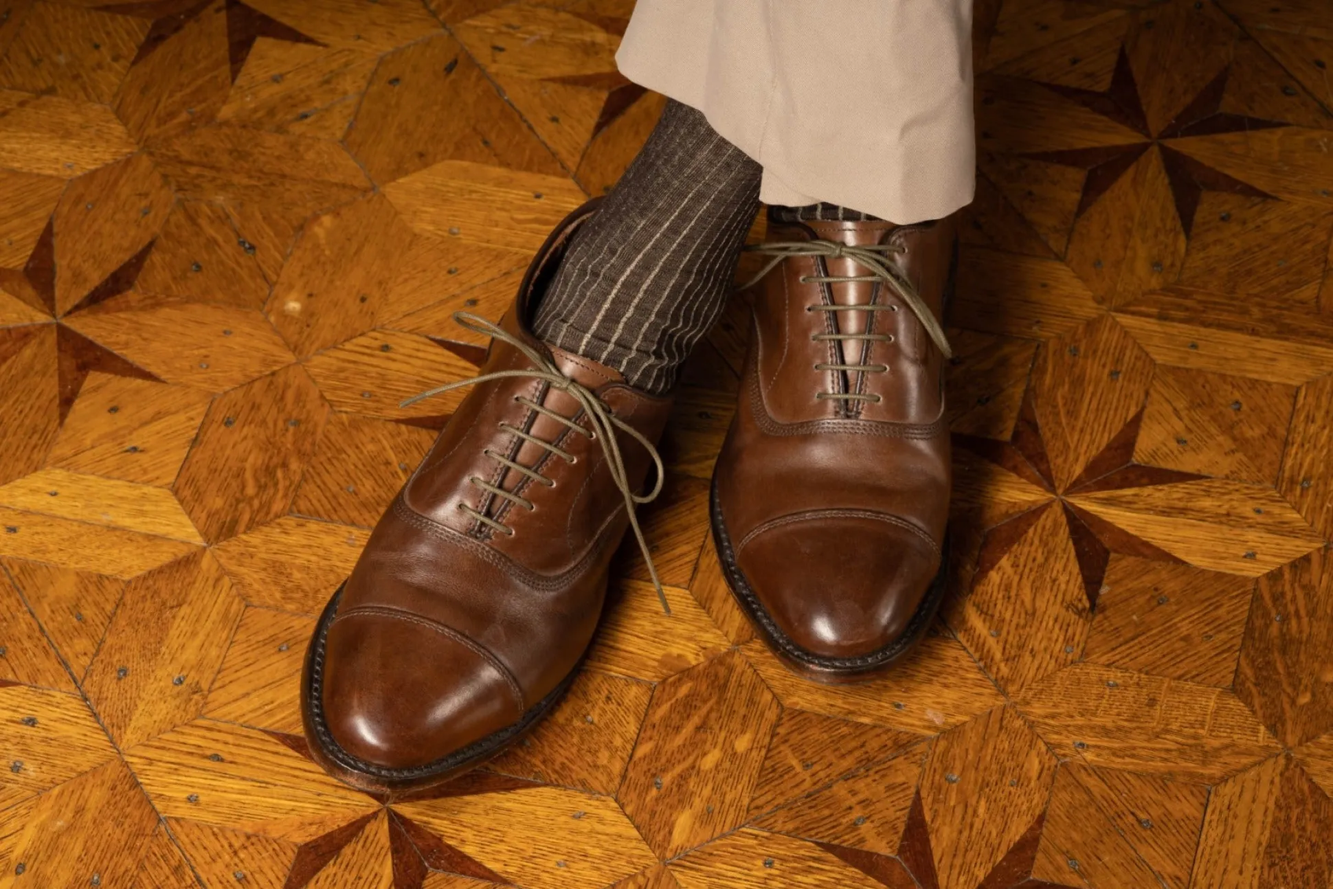 Flat Military Green Waxed Cotton Shoelaces
