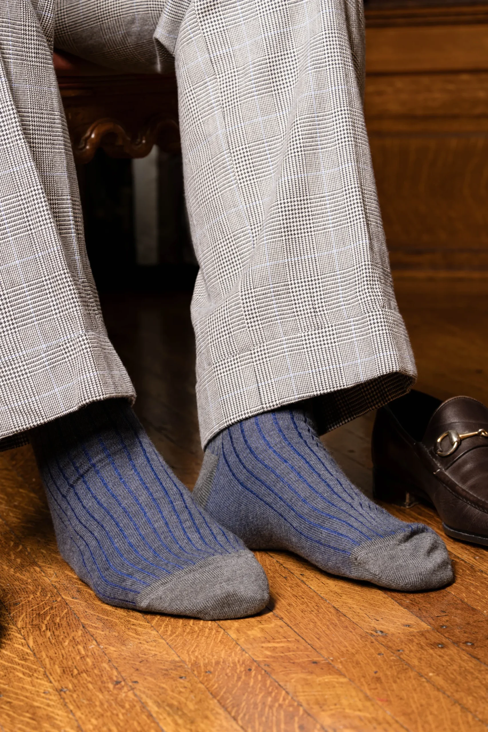 Gray & Blue Shadow Stripe Midweight Cotton Socks