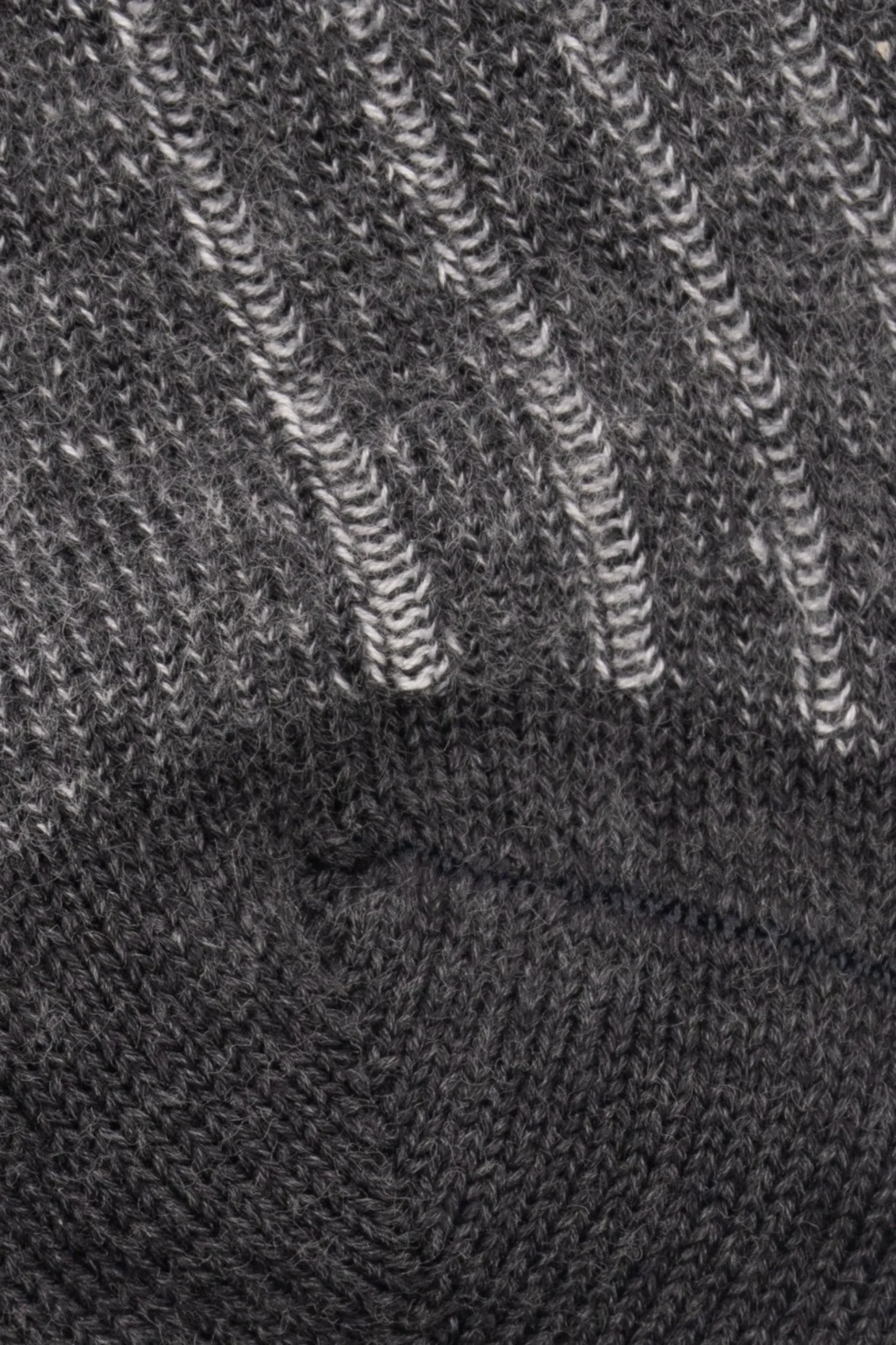 Gray & Light Gray Shadow Stripe Midweight Cotton Socks