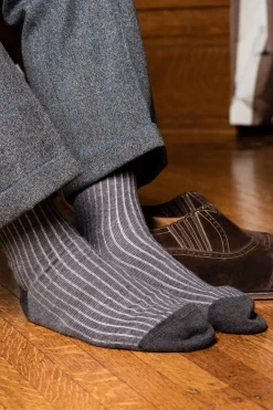Gray & Light Gray Shadow Stripe Midweight Cotton Socks