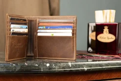 Le Grand 10 Card Antique Mahogany Leather Wallet