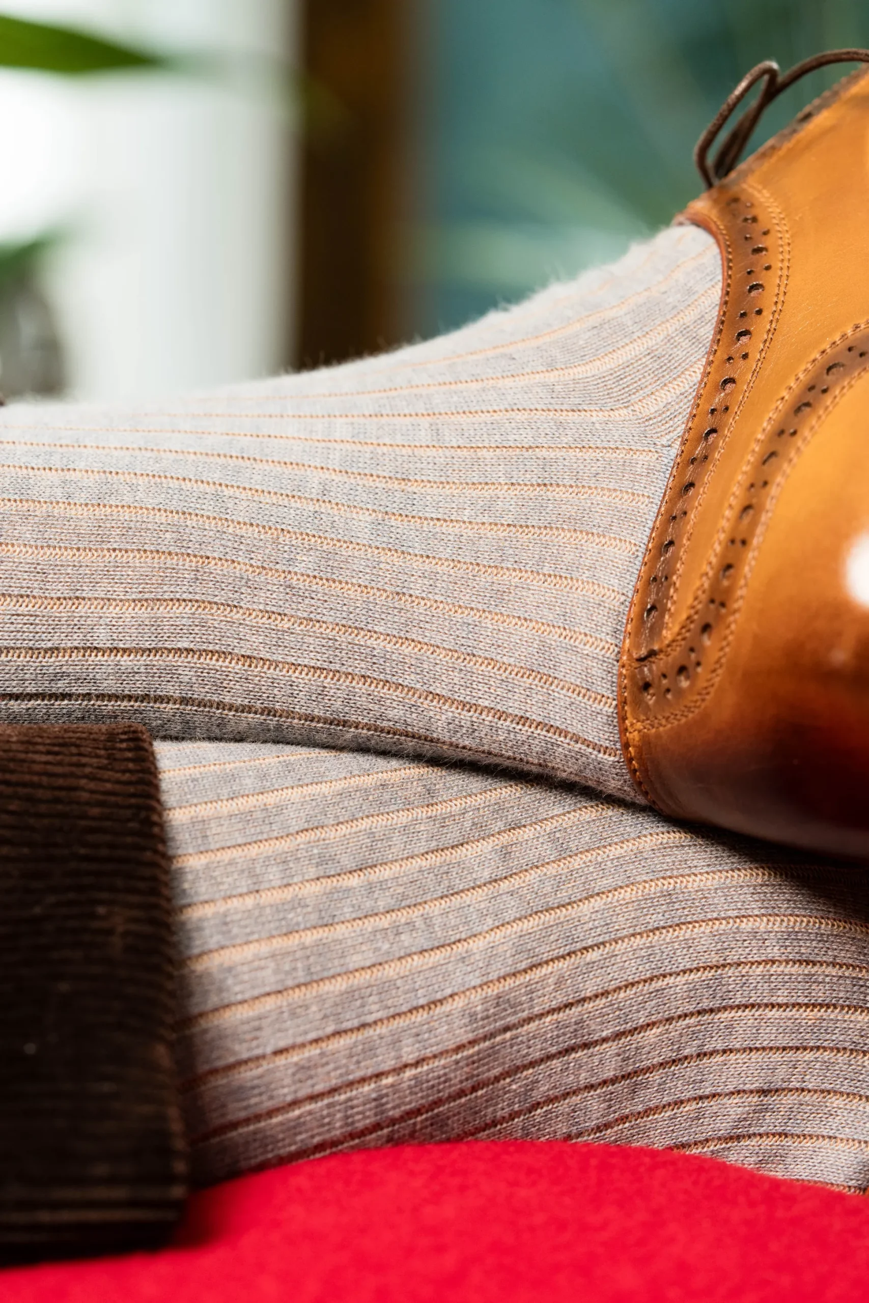 Light Gray & Beige Shadow Stripe Midweight Cotton Socks
