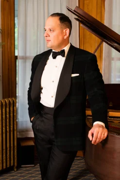 Luxury Black Tie Bundle with Platinum Accessories