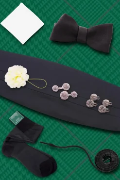 Luxury Black Tie Bundle with Platinum Accessories
