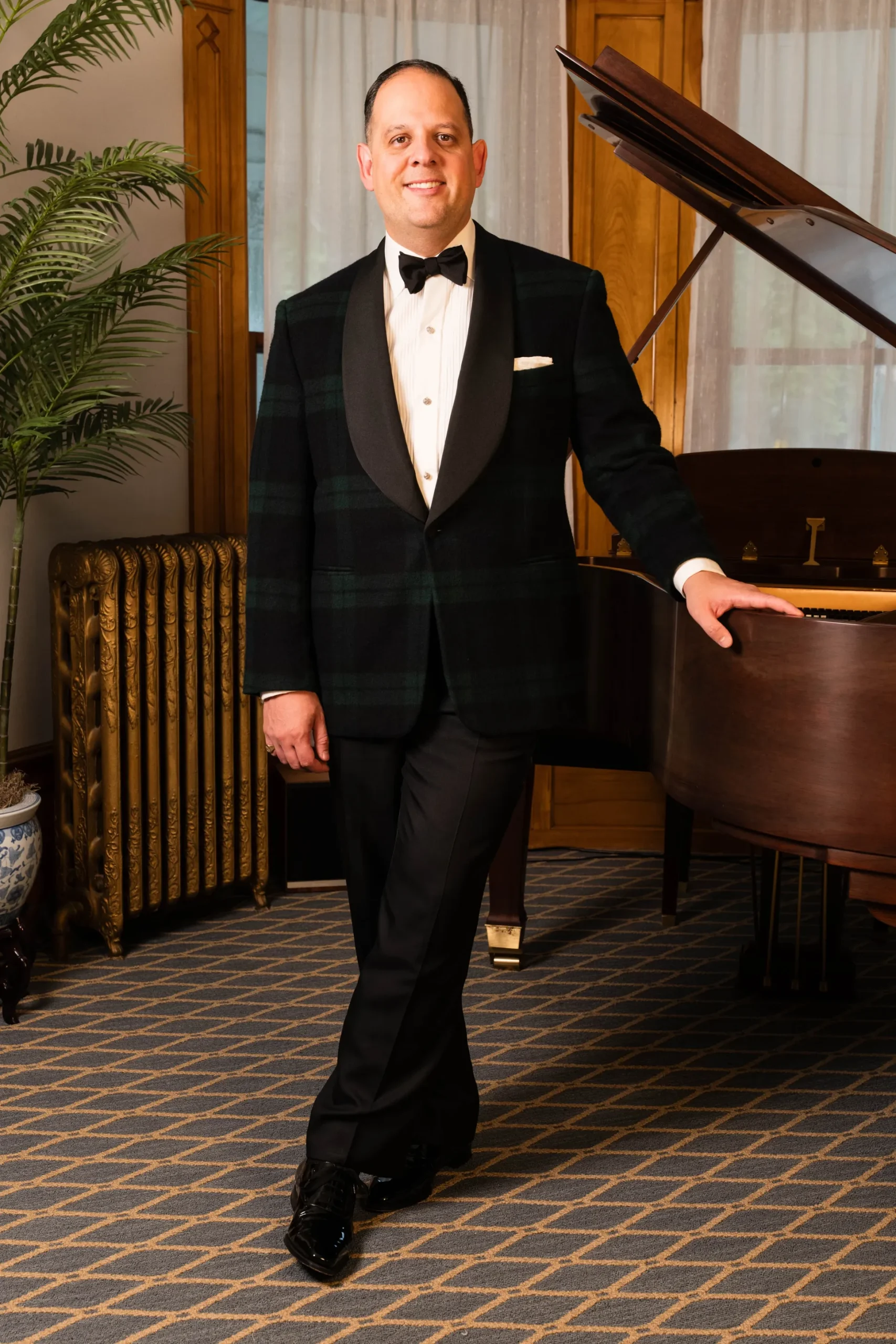 Luxury Black Tie Bundle with Platinum Accessories