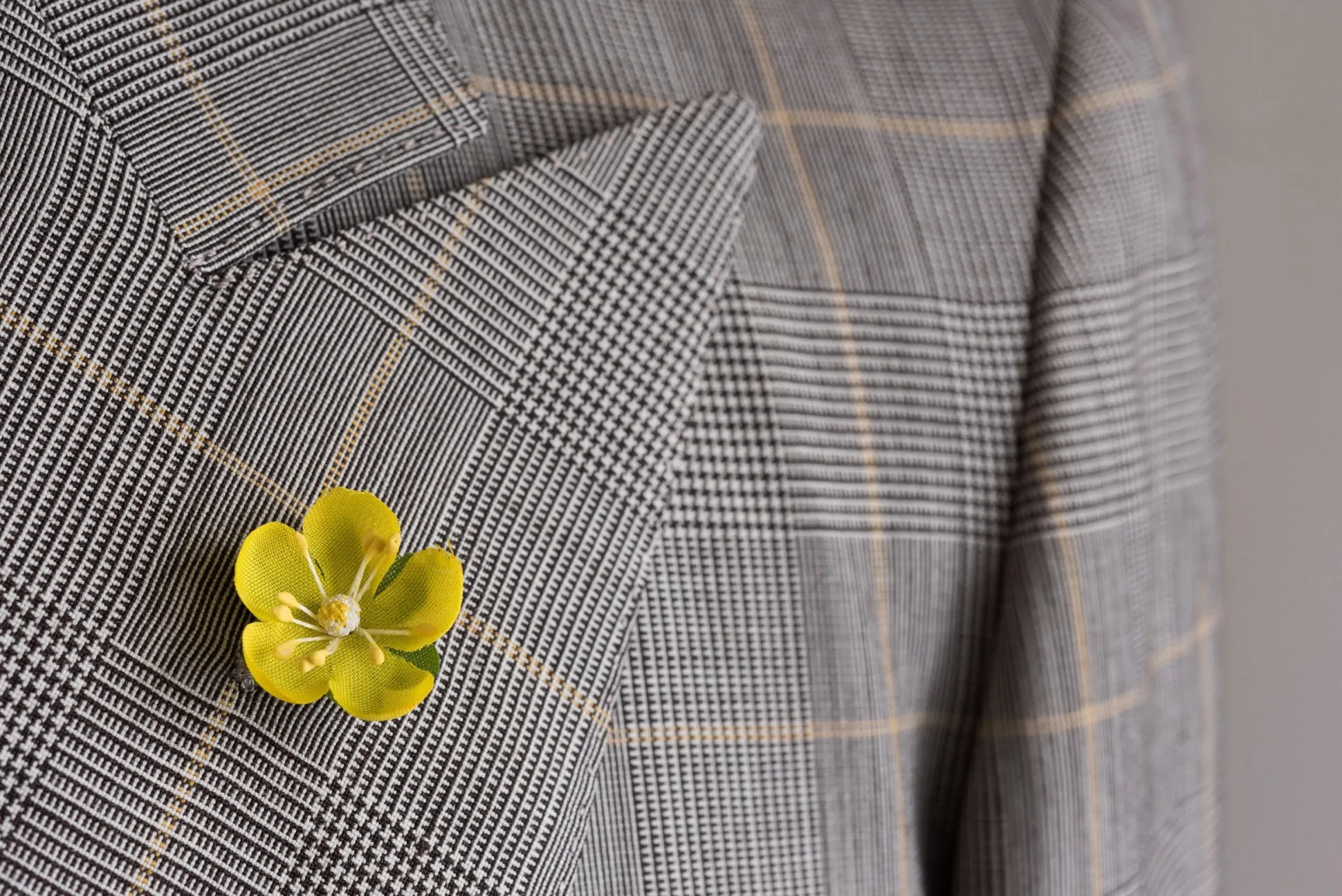 Mini Yellow Buttercup Boutonnière Flower