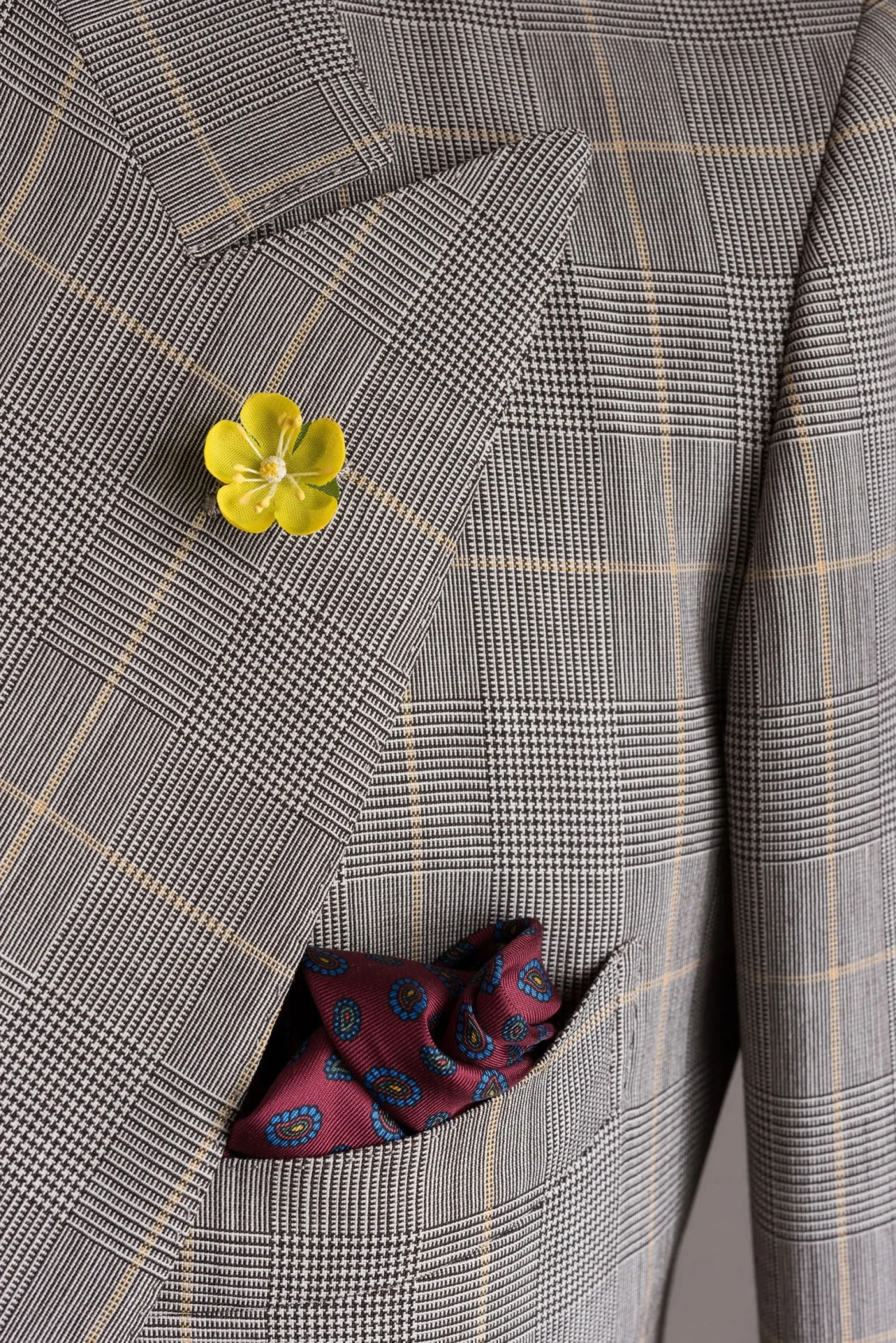 Mini Yellow Buttercup Boutonnière Flower
