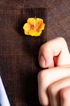 Modern Gent Boutonnieres Bundle