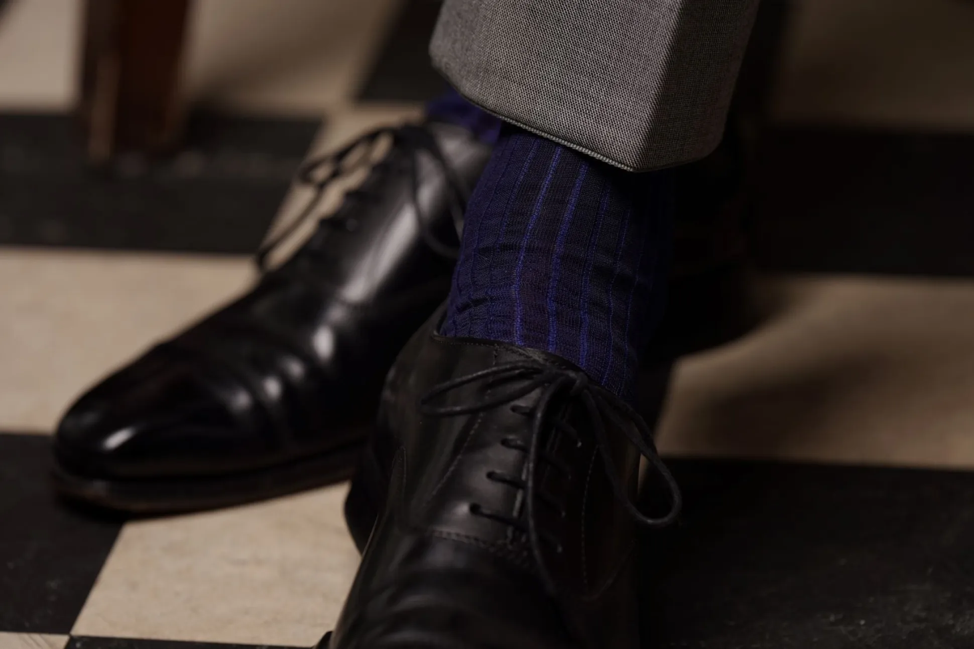 Navy & Blue Shadow Stripe Lightweight Cotton Socks